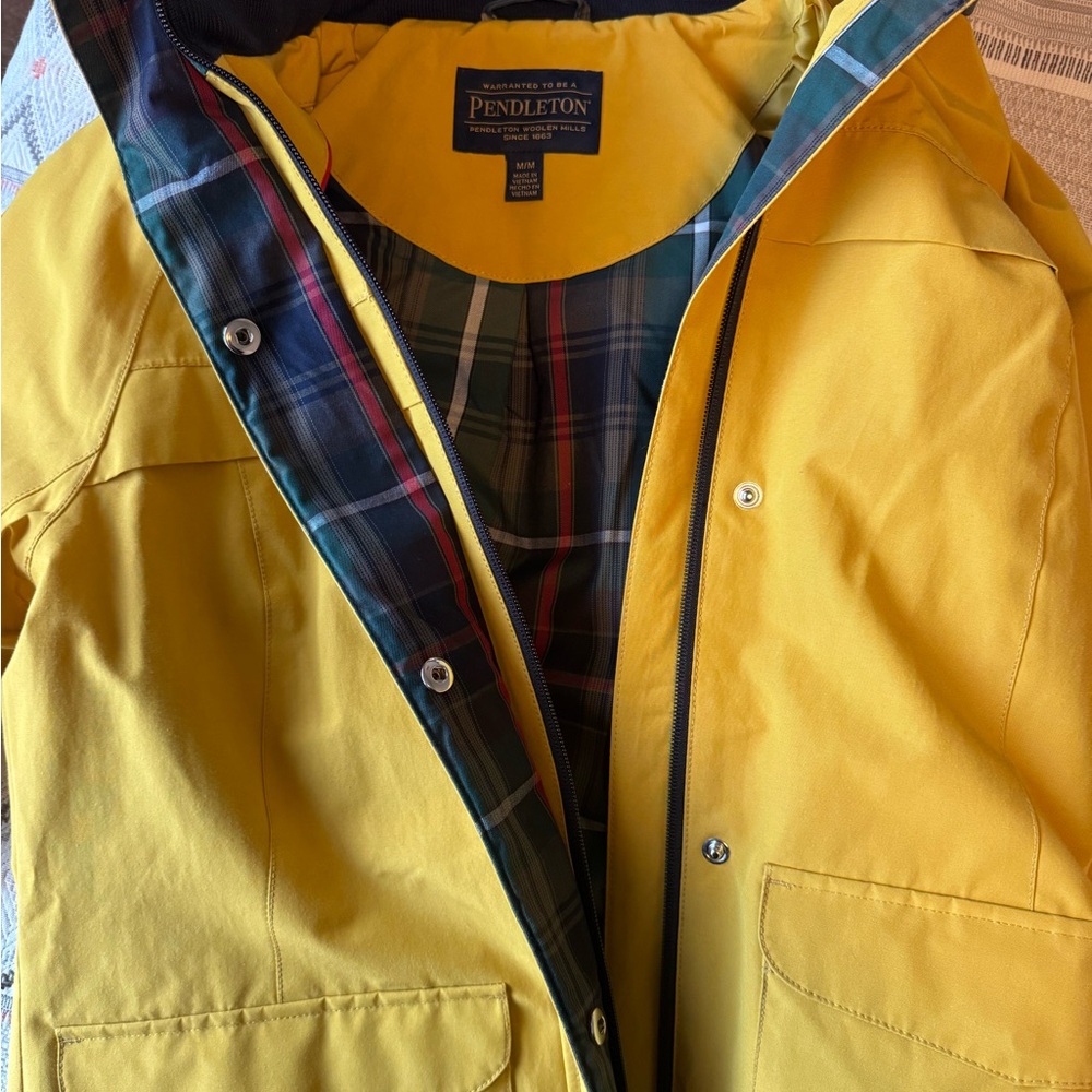 NWOT Pendleton Women's Yellow Hooded Outdoor Jacket - Picture 7 of 9